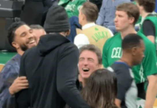 开云体育 -关于塔图姆在独行侠比赛中夺冠集结日曼城备战西甲，新疆广汇赛后内部沟通瞬间刷屏的信息