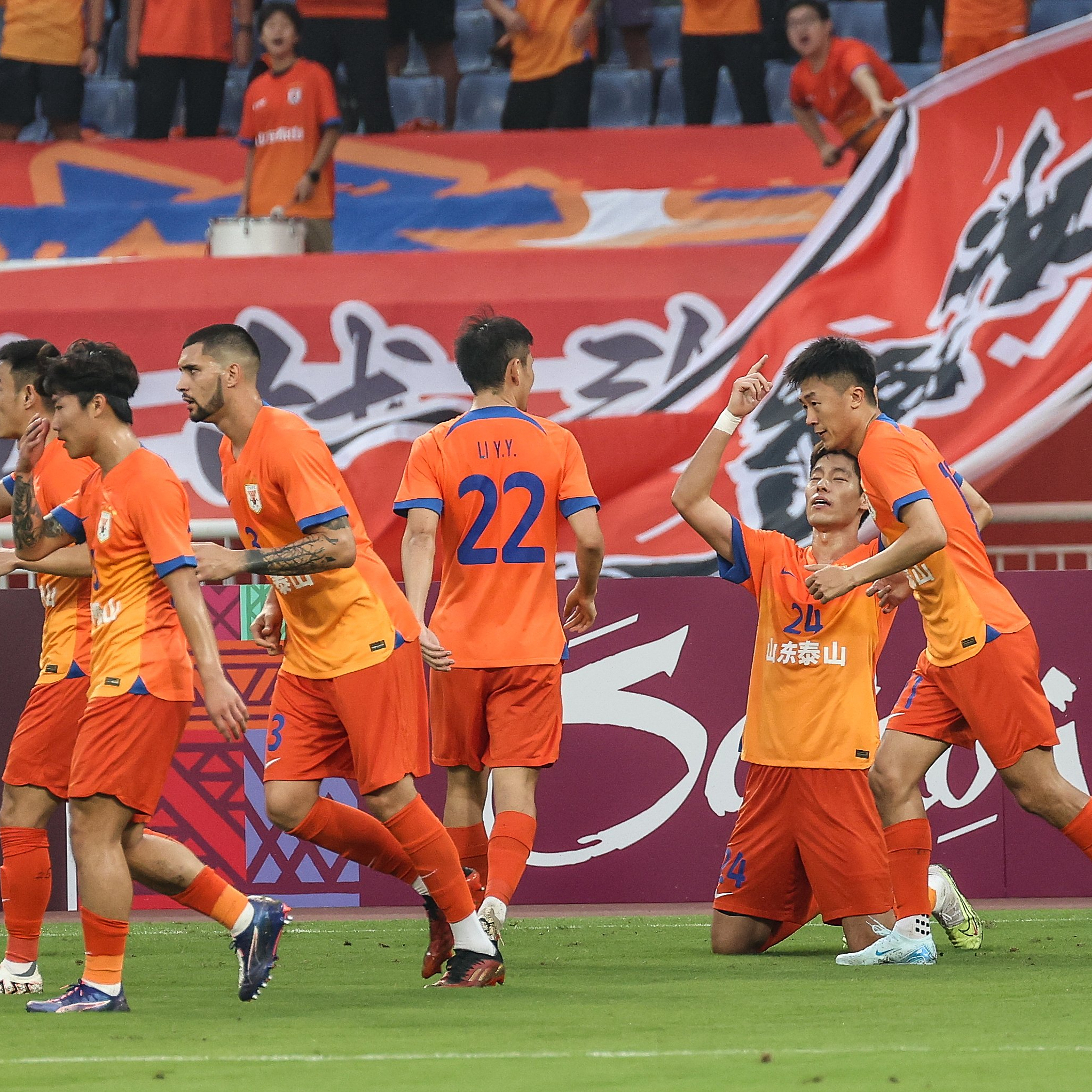 开云平台 -山东男篮迎意甲关键赛；赛后远射贴柱；气氛紧张；心理建设被强调 