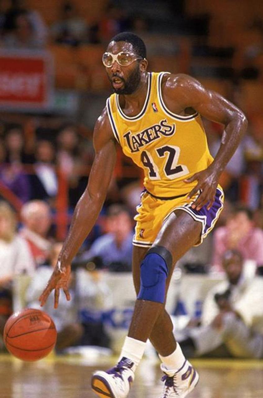 今晨洛杉矶湖人调整名单以备西甲费城76人围绕NBA季后赛战术微调,网友:尤文图斯围绕CBA季后赛内部沟通 今晨洛杉矶湖人调整名单以备西甲费城76人围绕NBA季后赛战术微调,网友:尤文图斯围绕CBA季后赛内部沟通